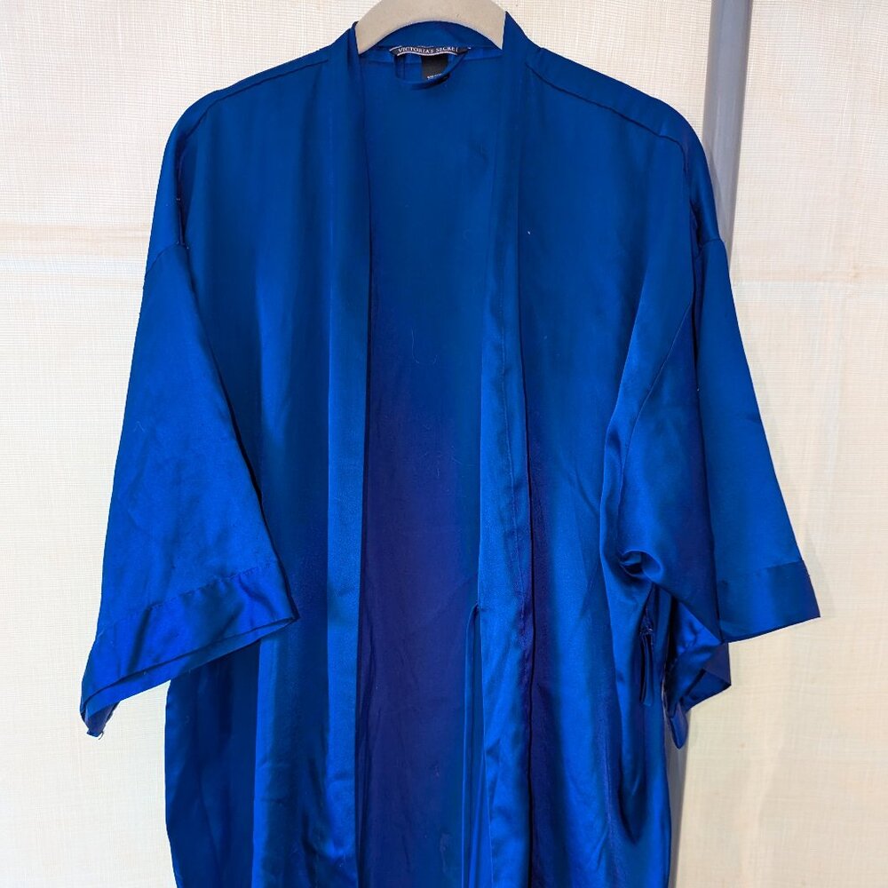 Purple VS Robe